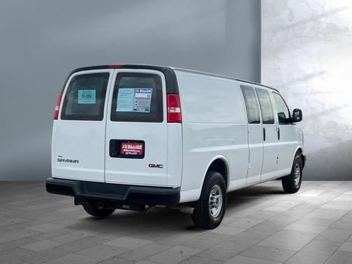 2023 GMC Savana 2500 Work Van