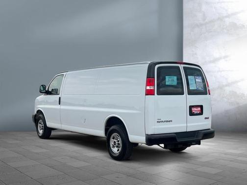 2023 GMC Savana 2500 Work Van