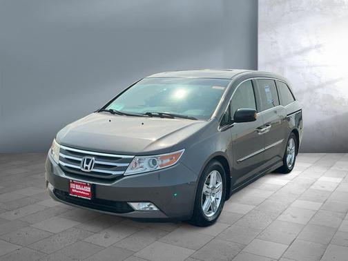 Polished Metal Metallic 2012 Honda Odyssey Touring Elite