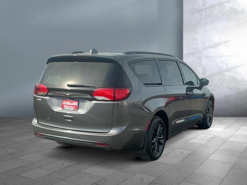 Gray 2020 Chrysler Pacifica L