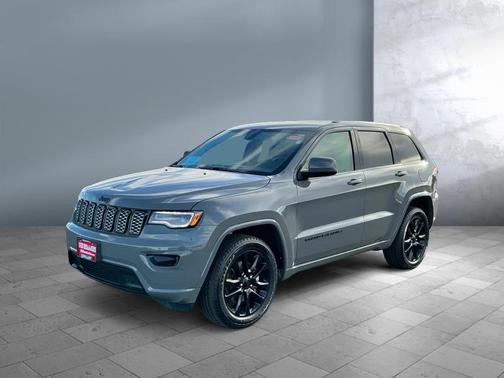 2021 Jeep Grand Cherokee Laredo