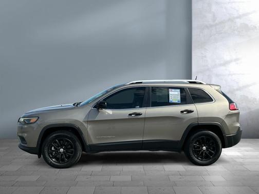 Light Brownstone Pearlcoat 2021 Jeep Cherokee Latitude Plus