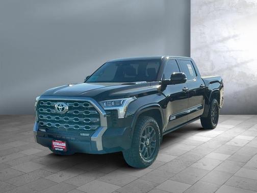 2024 Toyota Tundra Hybrid Platinum