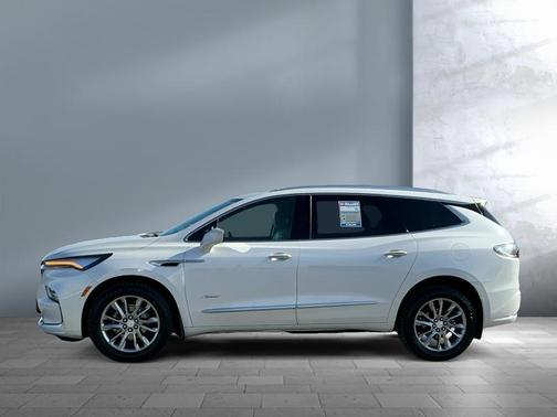 2022 Buick Enclave Avenir