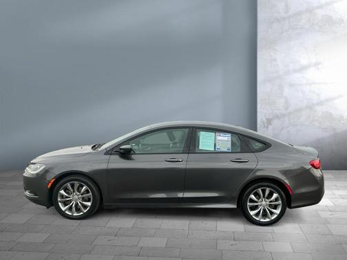 Granite Crystal Metallic Clearcoat 2015 Chrysler 200 S