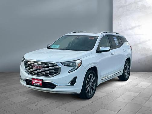 Summit White 2019 GMC Terrain Denali