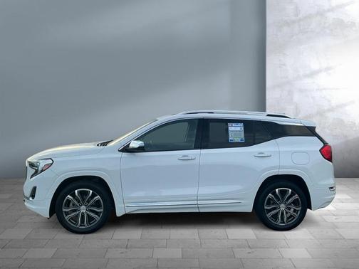 Summit White 2019 GMC Terrain Denali