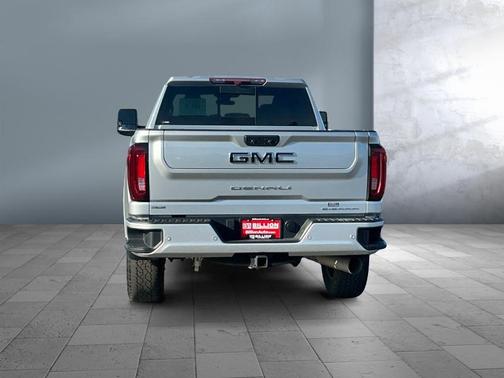 Quicksilver Metallic 2022 GMC Sierra 2500 Denali