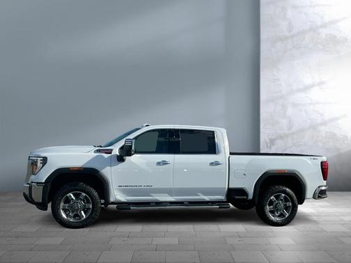 2026 GMC Sierra 3500 SLT