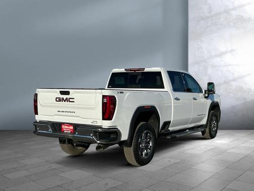 2025 GMC Sierra 2500 SLT