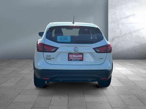 2018 Nissan Rogue Sport S