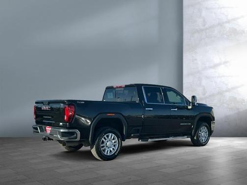 2022 GMC Sierra 2500 SLT