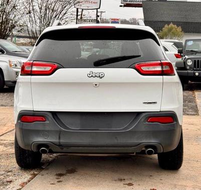 2014 Jeep Cherokee Sport