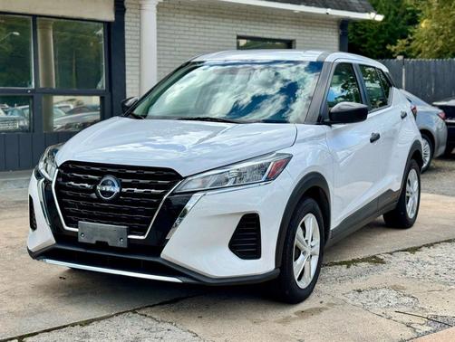 2023 Nissan Kicks S