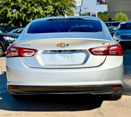 2021 Chevrolet Malibu FWD LT