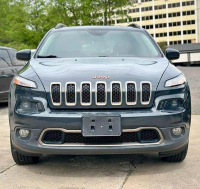 2016 Jeep Cherokee Sport