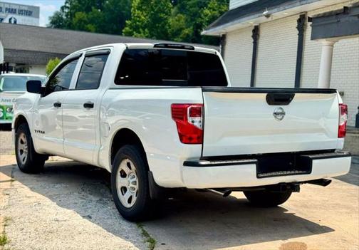 2017 Nissan Titan S