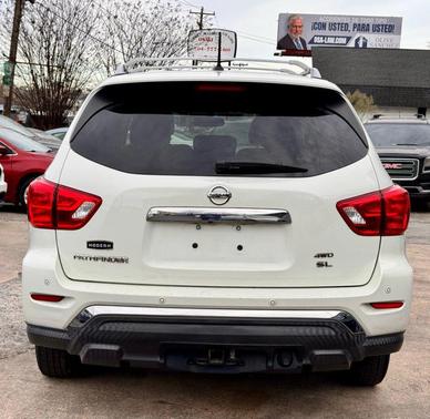 2018 Nissan Pathfinder SL