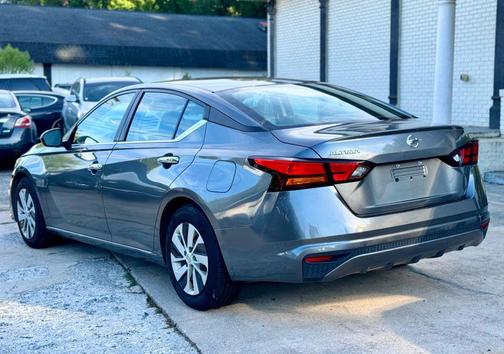 2022 Nissan Altima S FWD