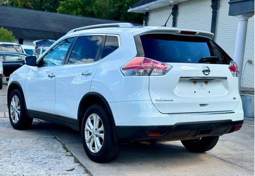2016 Nissan Rogue SV