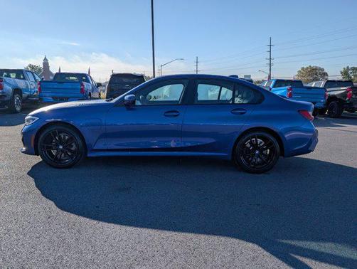 2021 BMW 330e Base