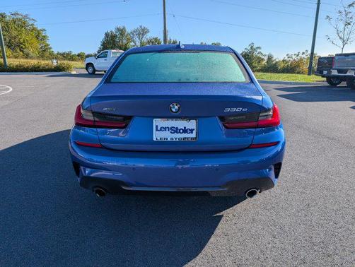 2021 BMW 330e Base