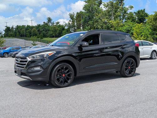 2017 Hyundai TUCSON Night