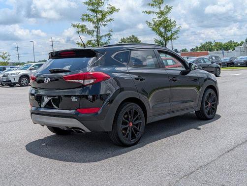 2017 Hyundai TUCSON Night