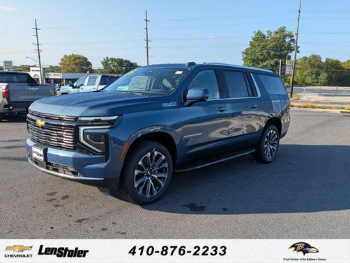 2025 Chevrolet Suburban 4WD High Country