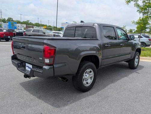 2022 Toyota Tacoma SR