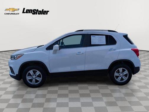 Summit White 2019 Chevrolet Trax LT