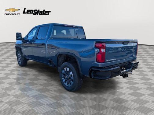 Lakeshore Blue Metallic 2026 Chevrolet Silverado 2500 Custom