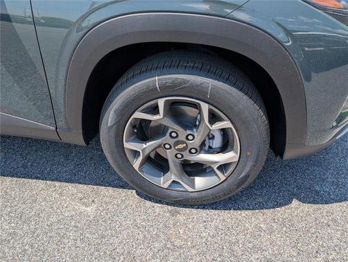 Cypress Gray 2026 Chevrolet Trax LT