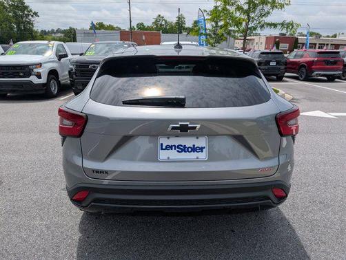 2025 Chevrolet Trax FWD 1RS