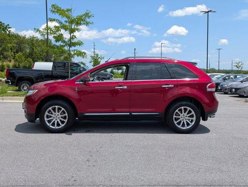 2013 Lincoln MKX Base