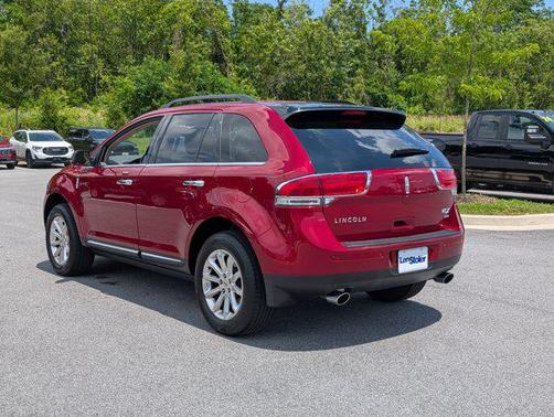 2013 Lincoln MKX Base