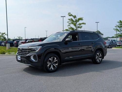 2024 Volkswagen Atlas 2.0T SE