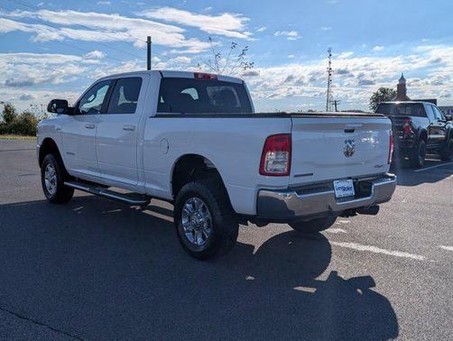 2021 RAM 2500 Big Horn Crew Cab 4x4 6'4' Box