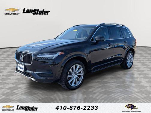 2016 Volvo XC90 Hybrid T8 Momentum