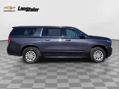 2024 Chevrolet Suburban LT