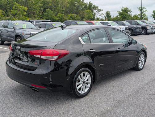 2017 Kia Forte S