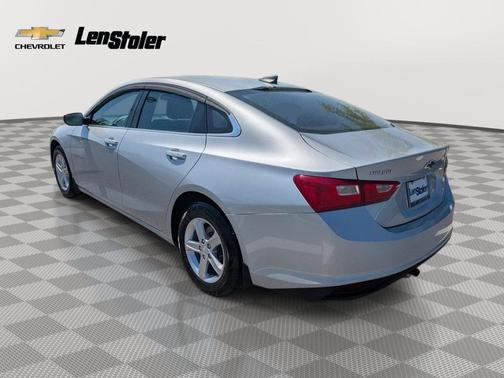 Silver Ice Metallic 2020 Chevrolet Malibu 1LS