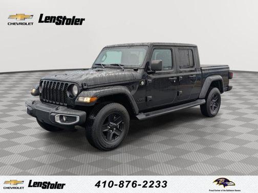 Black Clearcoat 2021 Jeep Gladiator Sport S Truck