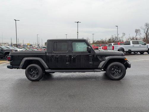 2021 Jeep Gladiator Sport S