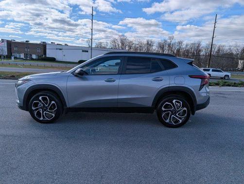 2025 Chevrolet Trax FWD 2RS