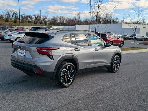 2025 Chevrolet Trax FWD 2RS