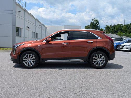 2020 Cadillac XT4 Premium Luxury
