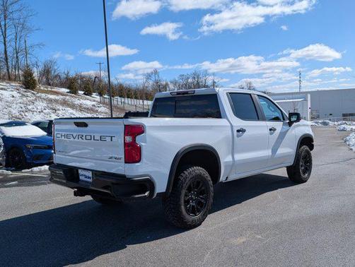 2024 Chevrolet Silverado 1500 ZR2