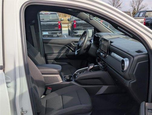 Summit White 2026 Chevrolet Colorado LT