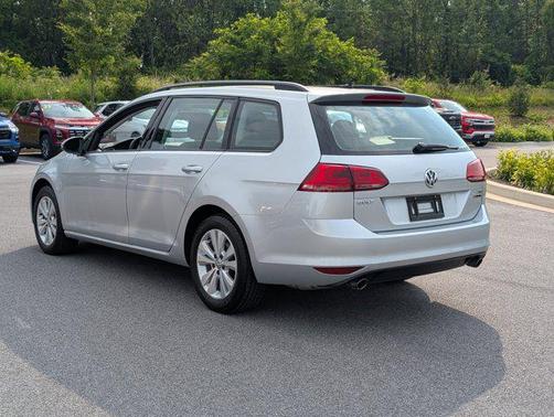 2017 Volkswagen Golf SportWagen TSI S